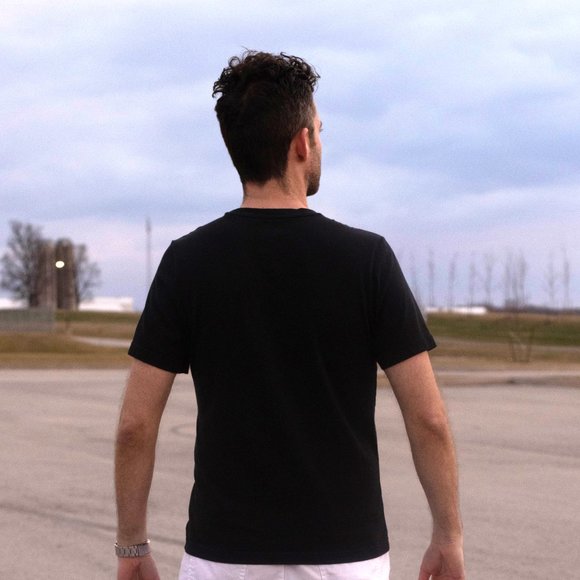 Reebok Black t-shirt Sized Medium - Picture 2 of 4